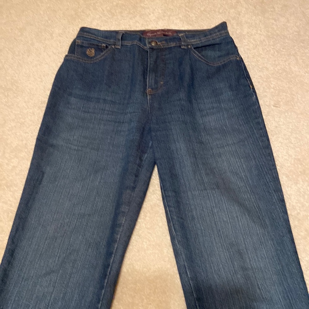 Gloria Vanderbilt High rise jeans